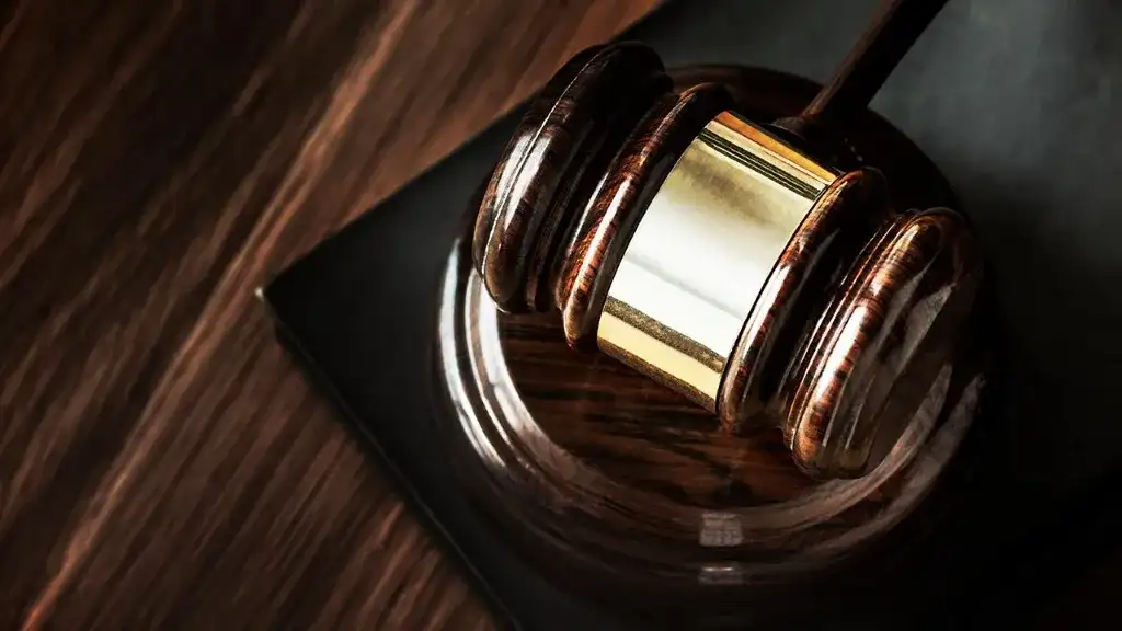 HAGB Kararına Uyulmaması Nedeniyle Hükmün Açıklanması: Ceza Hukukunda Yargılamanın Sonuçları ve Yasal Düzenlemeler ⚖️